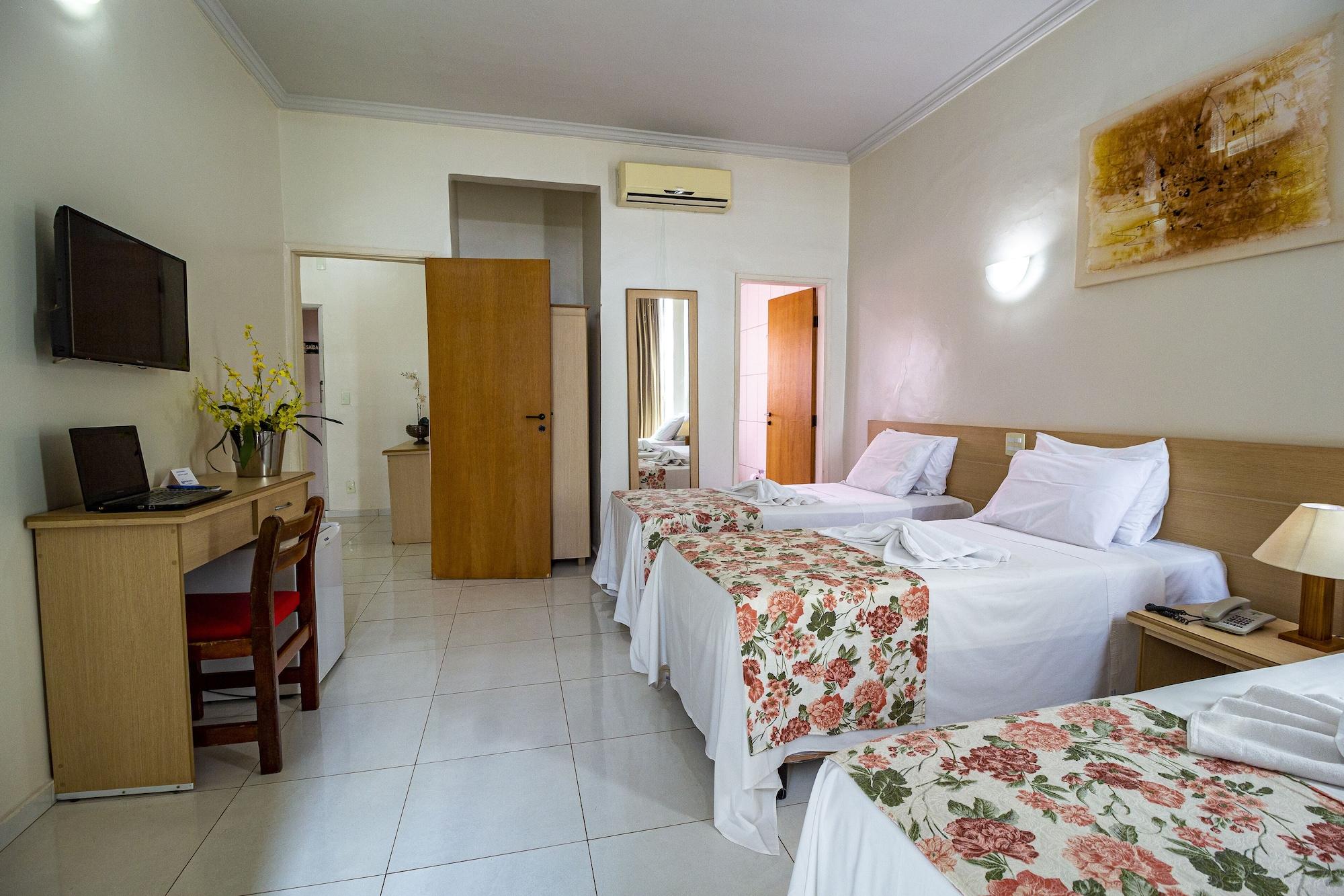 Hotel Dan Inn Barretos By Nacional Inn Екстер'єр фото
