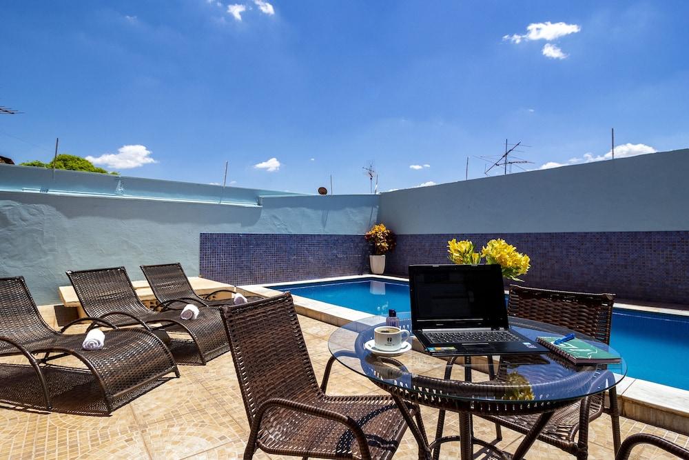 Hotel Dan Inn Barretos By Nacional Inn Екстер'єр фото