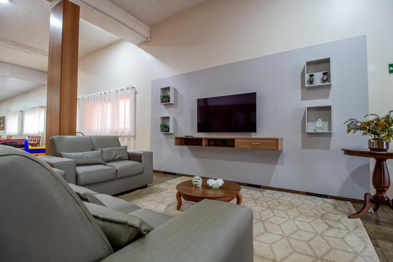 Hotel Dan Inn Barretos By Nacional Inn Екстер'єр фото